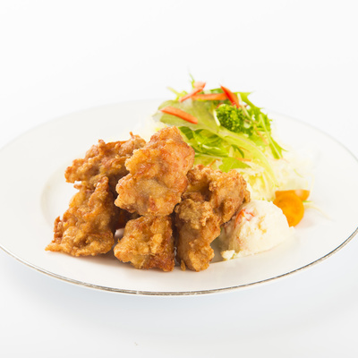 沖縄鶏唐揚げ